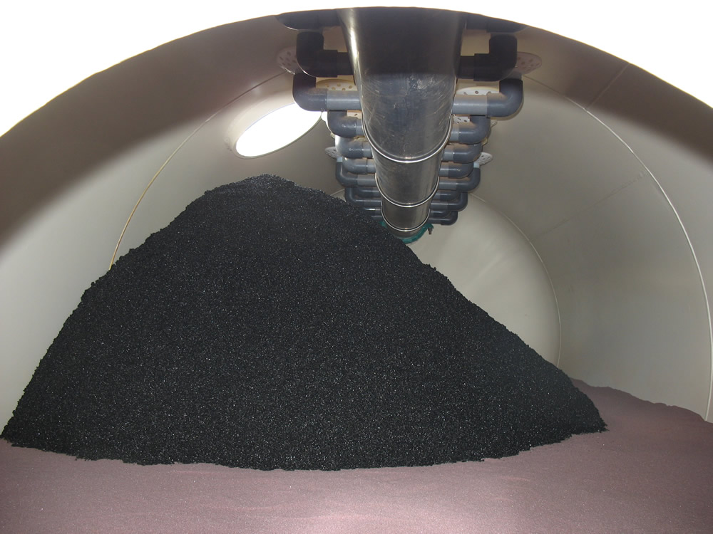 inside of a pureflow filter vessel